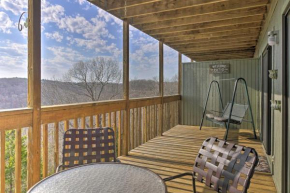 Cozy Mtn Condo about 2 Mi to Silver Dollar City!